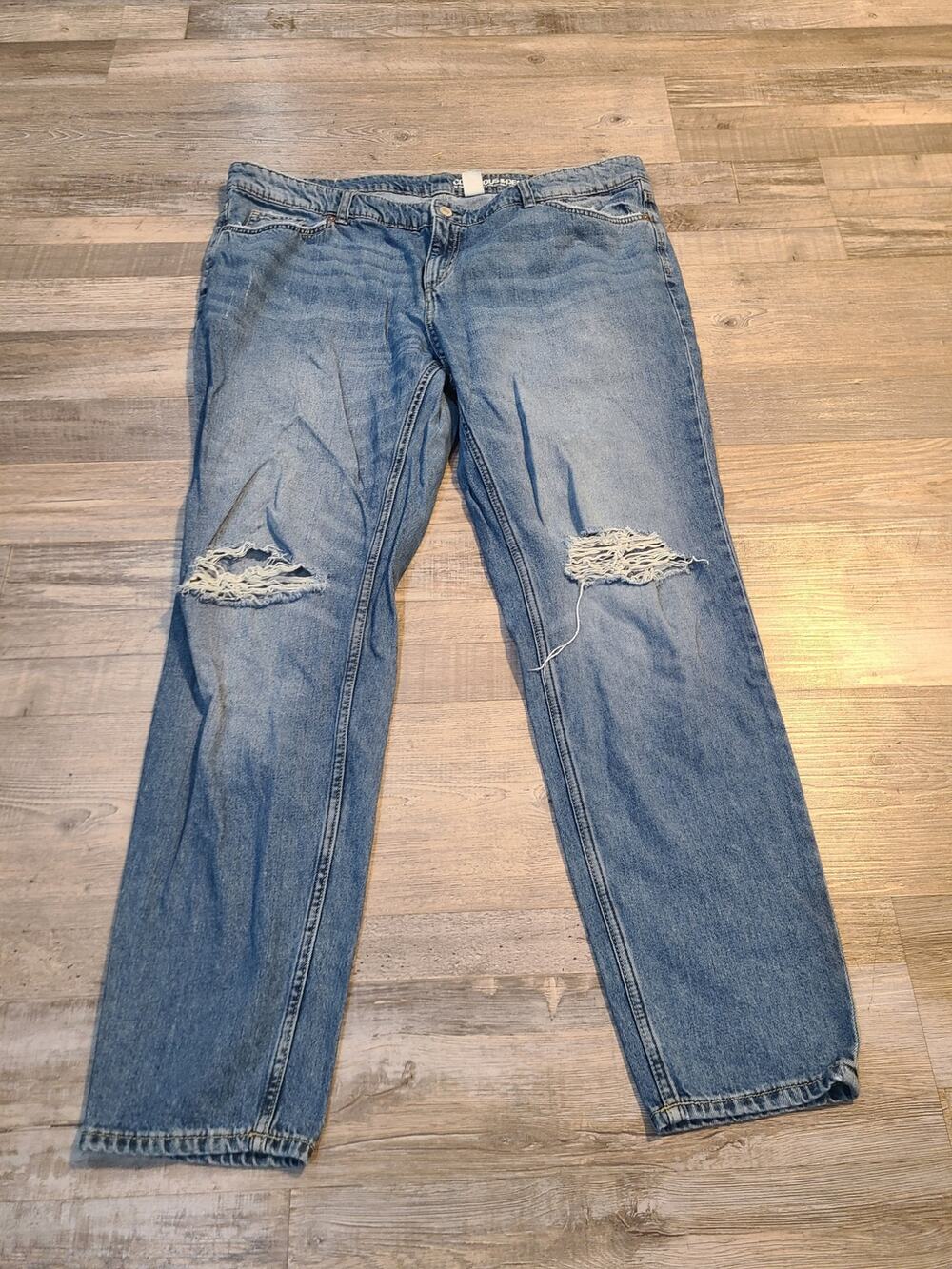 H&M size 18 women's low waist boyfriend distressed jeans